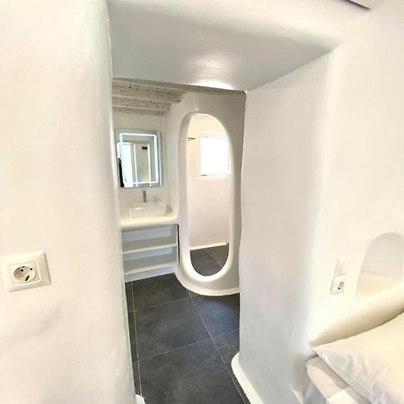 Mykonos Vibes Airport Studios And Apartments Mykonos Town Bagian luar foto