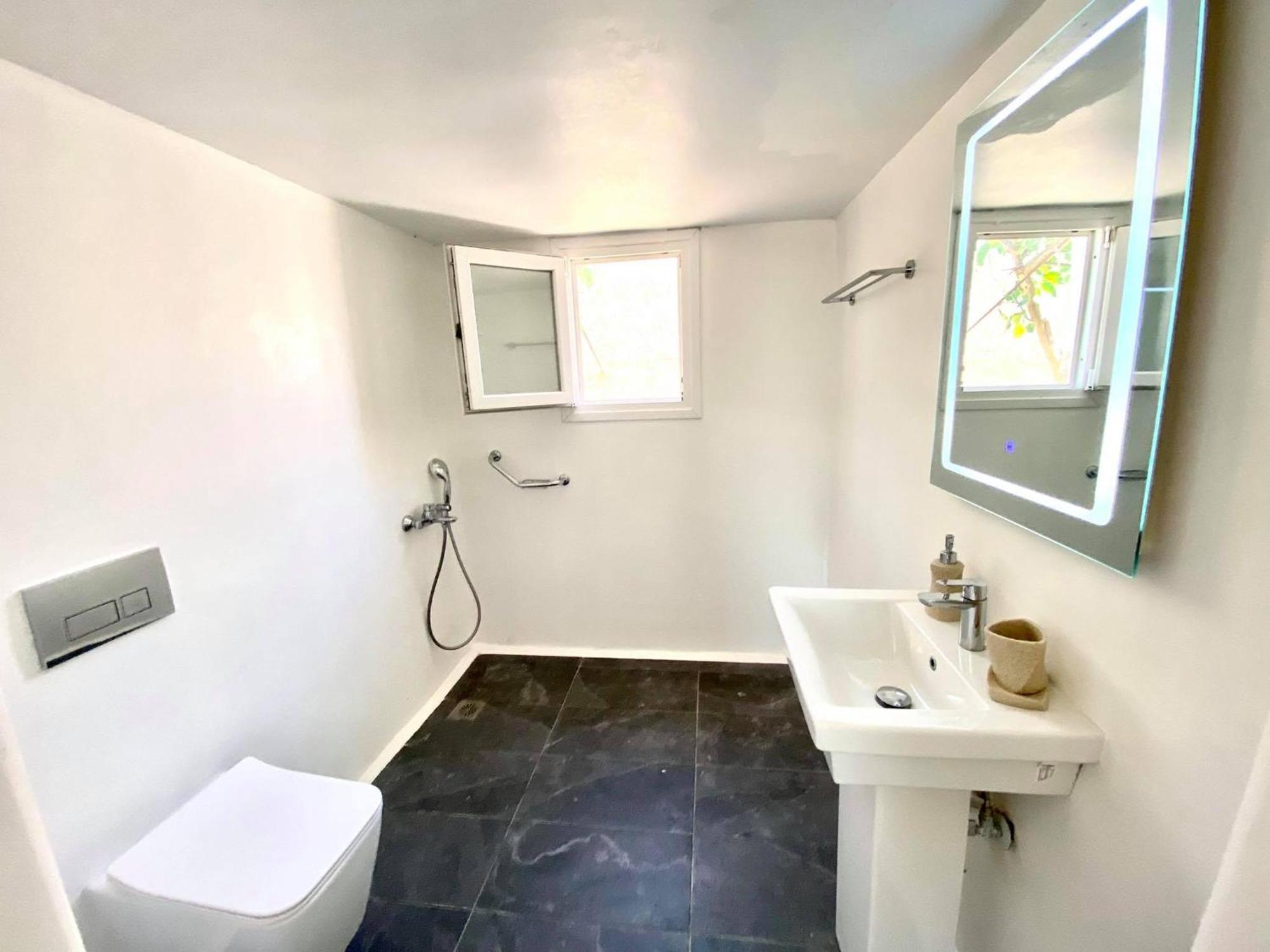 Mykonos Vibes Airport Studios And Apartments Mykonos Town Bagian luar foto